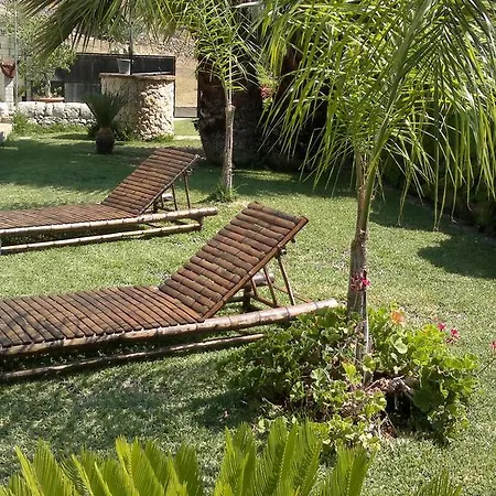 Quattromulini فندق مبيت وإفطار *