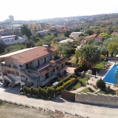 Quattromulini Bed & Breakfast *